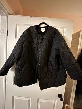 H&M Black Quilted Snap-Front Puffer Jacket